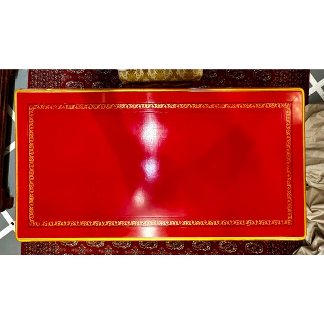 Louis XV Red Lacquered Writing Desk For Sale - Image 6 of 9