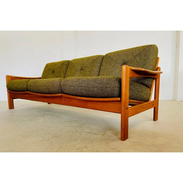 Vintage Danish Mid-Century 3-Seater Sofa by Arne Wahl Iversen, 1970s This stunning Danish mid-century sofa, designed by...