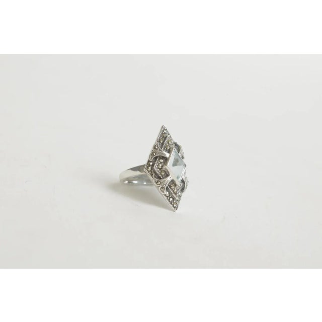 Vintage Art Deco Sterling Silver Blue Topaz and Marquisette Ring, Size 8 For Sale - Image 4 of 7