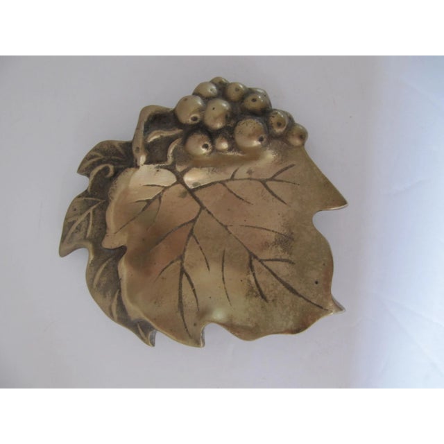 Vintage Brass Grapes and Leaves Catchall For Sale - Image 4 of 4
