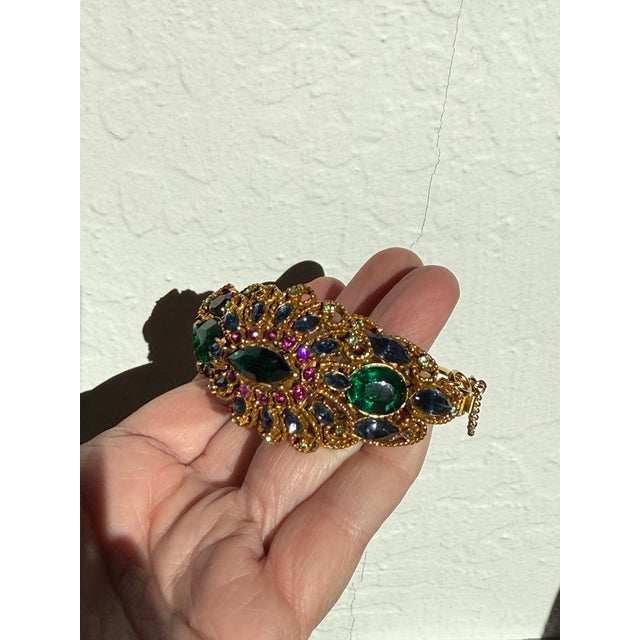 Emerald Vintage Signed Capri Demi-Parure – Multi-Layer Rhinestone Floral Dome Brooch/Pendant & Matching Hinged Cuff Bracelet For Sale - Image 8 of 12