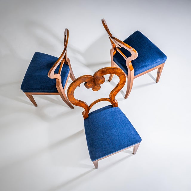 Biedermeier Side Chairs in Walnut, Austria, 1830s, Set of 3 For Sale - Image 3 of 10