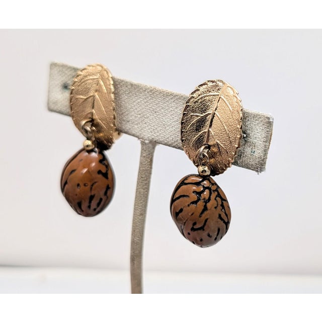 Mid-Century Modern Vintage Signed Napier Goldtone Leaf With Seed Drop Clip Earrings- 2 Pieces For Sale - Image 3 of 7