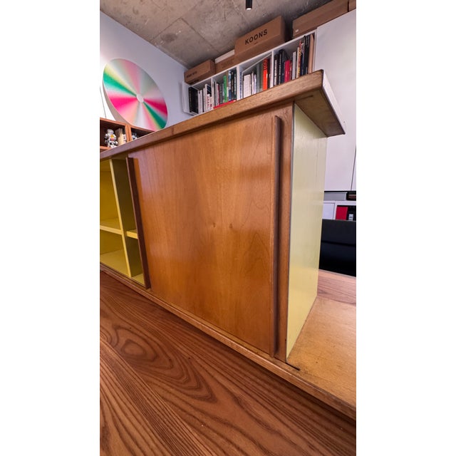 Yellow Antony Suspended Bookcase by Charlotte Perriand & Jean Prouvé, 1953 For Sale - Image 8 of 17