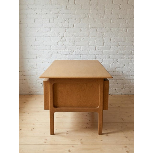Oak Executive Desk by Arne Vodder for Brouer Møbelfabrik, Denmark, 1960s For Sale - Image 10 of 17