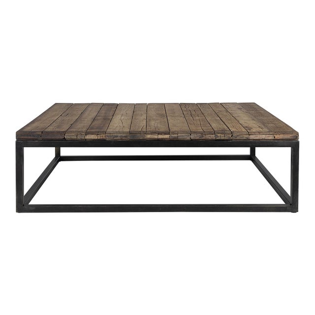 vinatge british baking pallet coffee table