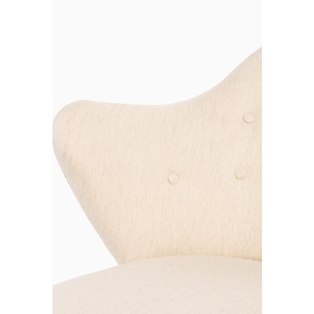 Set of Easy Chairs in Oak, 1940s For Sale - Image 6 of 9