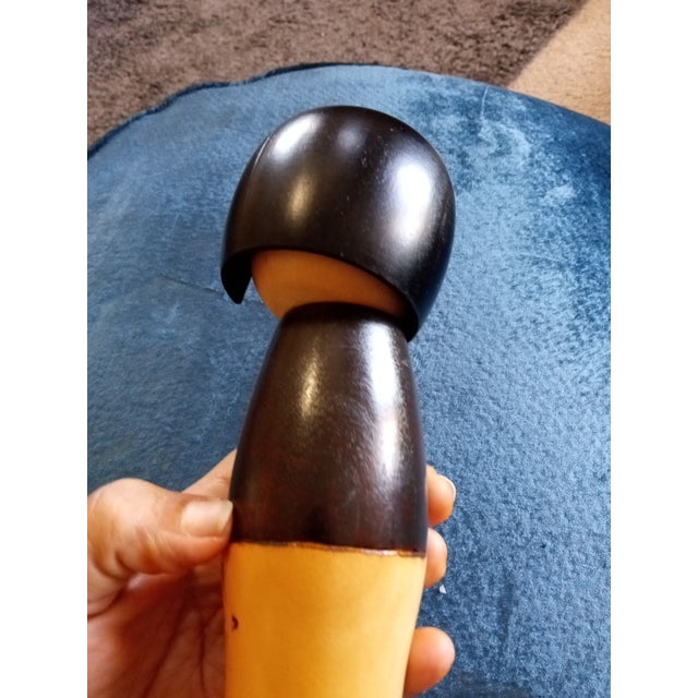 Exquisite Rare Signed Japanese Syogo Kokeshi Wooden Doll For Sale - Image 4 of 6