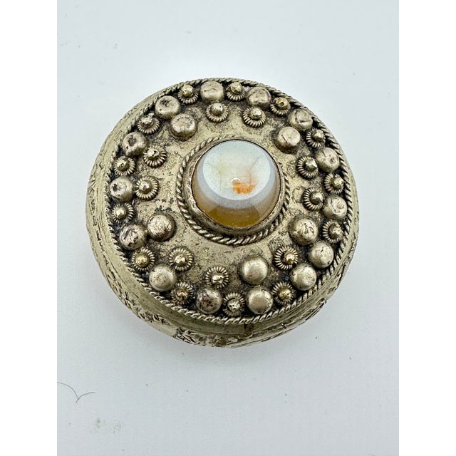 1970s Vintage Silver Toned Decorative Box For Sale - Image 5 of 6