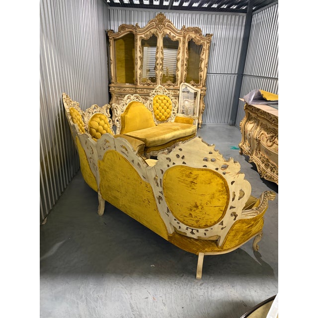 Mid 19th Century Monumental Rococo Revival Carved Sectional Sofa in Golden Velvet For Sale In New York - Image 6 of 12