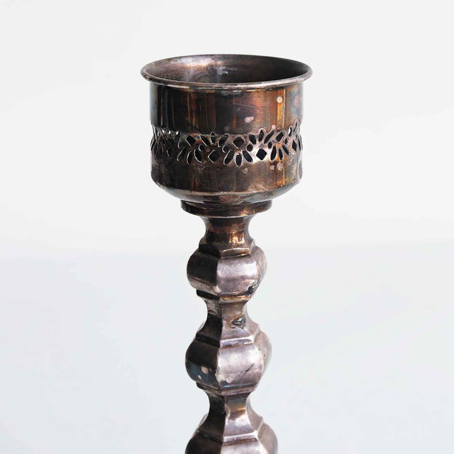 Mid Century Gorham English Style Candlestick Holders - A Pair For Sale In Providence - Image 6 of 7