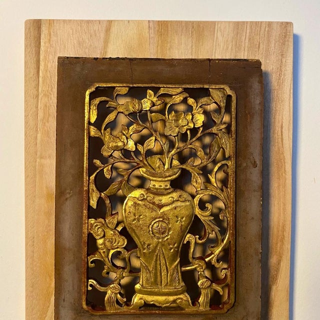 Antique c.1920 Chinese Giltwood Carved Architectural Panels – Pair For Sale - Image 6 of 8