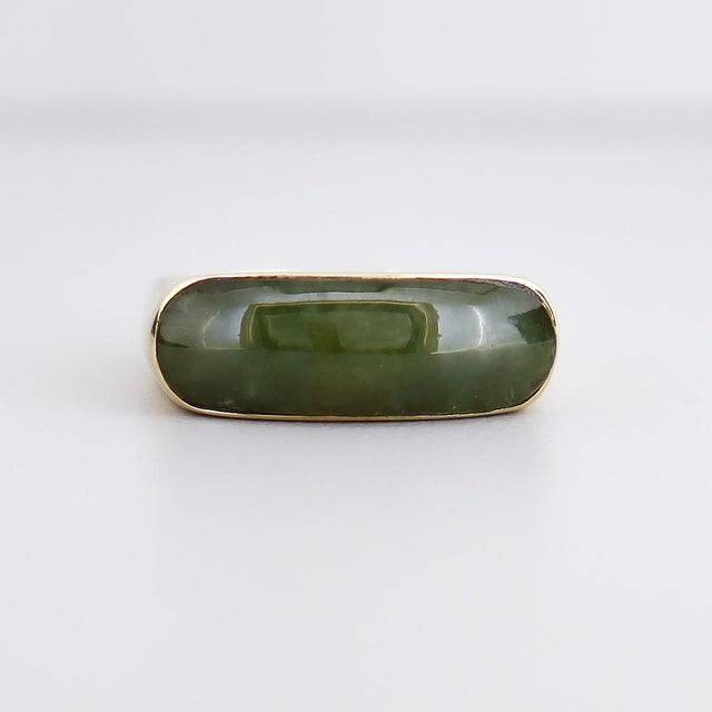 Vintage 14k Gold & Green Jade Cabochon Cocktail Ring For Sale - Image 14 of 15