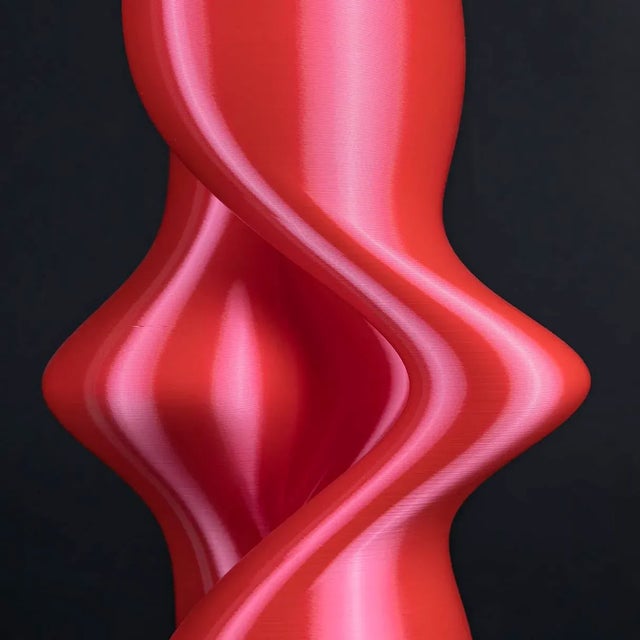 Elegant piece with an organic and contemporary design. The sinuous, enveloping forms are inspired by the bodies of two...