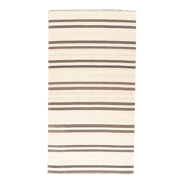 Vintage Ivory Turkish Kilim, 4ft 9in X 10ft 10in For Sale