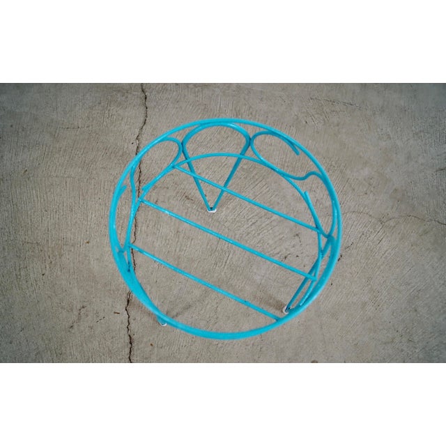 1960’s Mid-Century Modern Hairpin Plant Stand For Sale In Los Angeles - Image 6 of 9