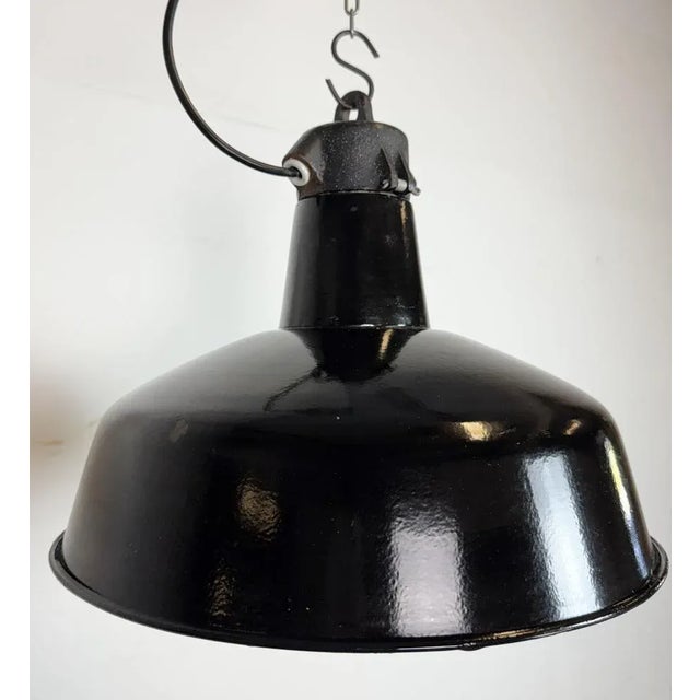 Paint Industrial Black Enamel Factory Lamp with Cast Iron Top from Elektrosvit, 1950s For Sale - Image 7 of 18