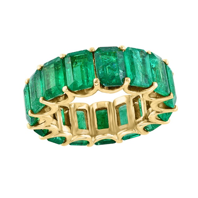 Natural 12 Ct High Quality Zambian Emerald Cut Emerald Eternity Band/ Ring 14 KG For Sale - Image 18 of 18