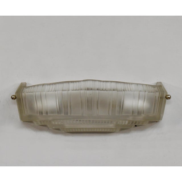 Metal Genet Et Michon French Art Deco Ribbed Glass Stepped Wall Sconces 1930s - A Pair For Sale - Image 7 of 13