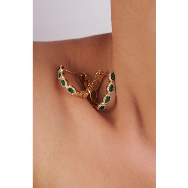 14k Gold 1.7ct Natural Emerald & Diamond Halo Art Deco Hoop Earrings- 2 Pieces For Sale - Image 12 of 18