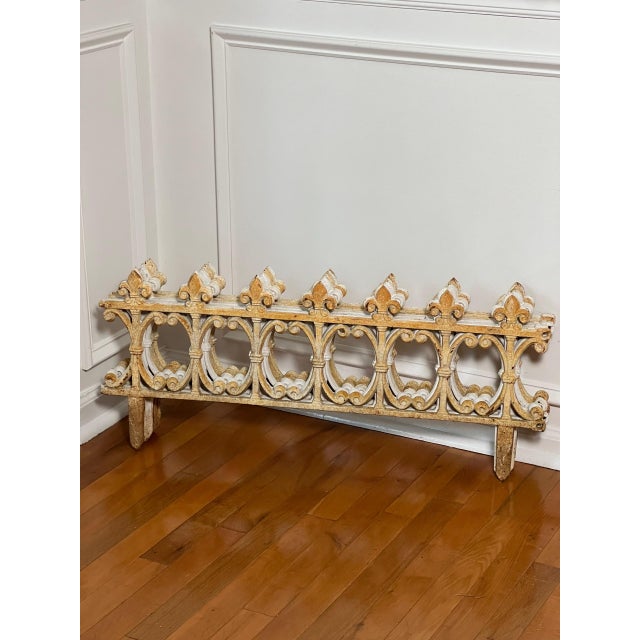 Victorian Set of 6 Cast Iron Interlocking Garden Edging Fences, White Paint Patina, 20th Century For Sale - Image 3 of 17