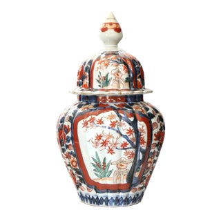 Antique Japanese Imari Porcelain Urn For Sale