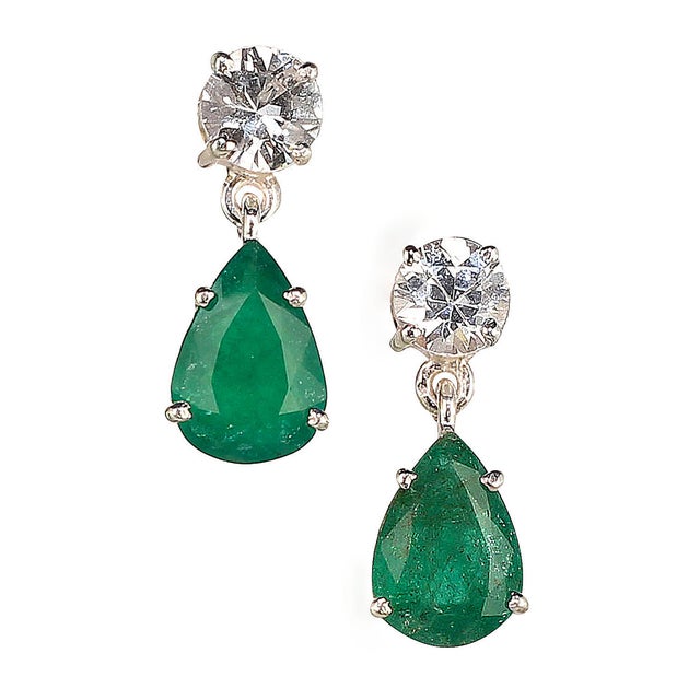 Exquisite Emerald and Zircon Dangle Earrings Elevate your jewelry collection with these stunning dangle earrings,...