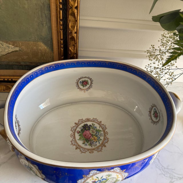 Late 20th Century Sèvres-Style Cobalt Blue & Gold Gilt Porcelain Footbath Centerpiece For Sale - Image 15 of 18