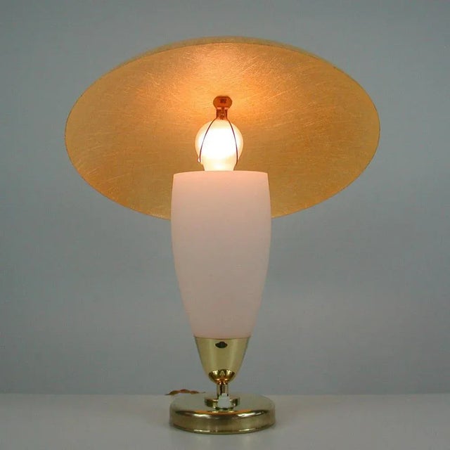 Mid-Century Modern Swedish Saucer Table Lamp in Opaline and Fiberglass, 1950s For Sale - Image 13 of 17
