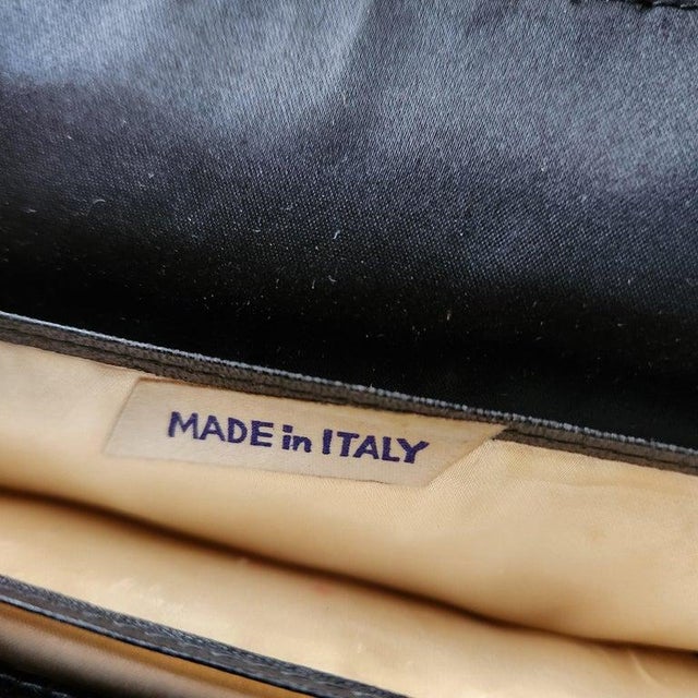 Italian 1930s Italian Petit Point Evening Bag Mother of Pearl For Sale - Image 3 of 9