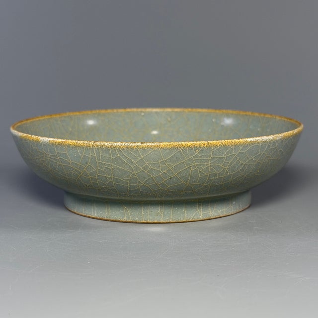 Antique Chinese Celadon Crackle‑Glaze Porcelain Brush Washer Bowl For Sale - Image 4 of 7
