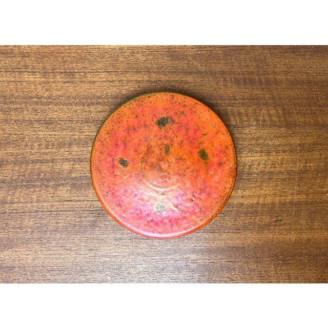 Mid-Century Modern Danish Studio Pottery Orange Wall Hanger from Signe Boesen Northroup, 1960s For Sale - Image 12 of 15