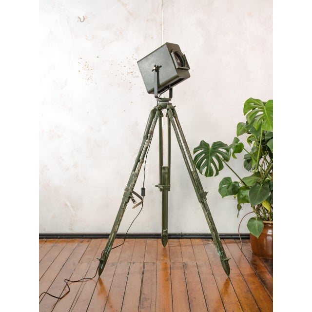 Green Fresnel Theatre Spotlight Floor Lamp from Strand Electric, England, 1960s For Sale - Image 12 of 14