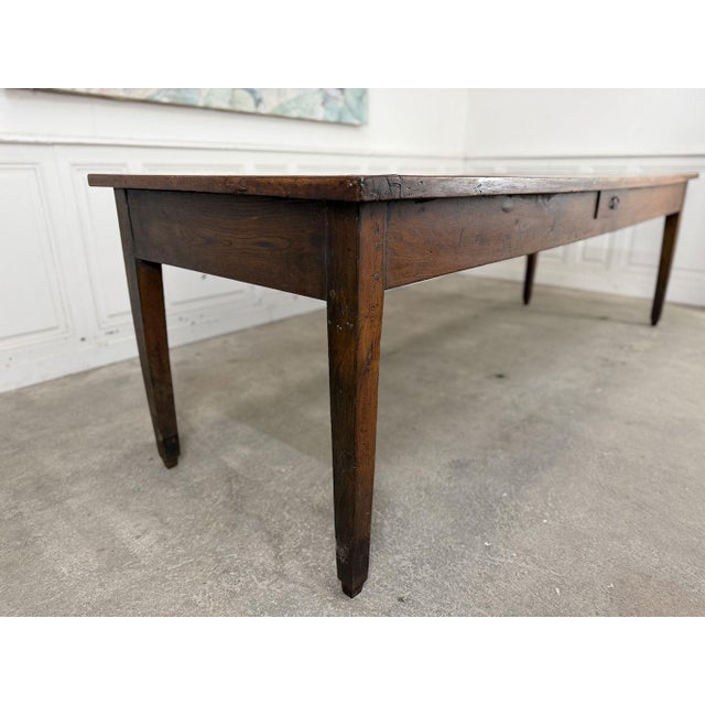 A very rare and spacious 260cm long solid oak table! Dating from the 1880s, this superb vintage farmhouse table comes from...