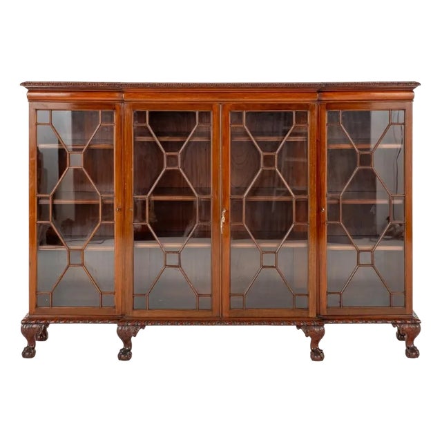 Chippendale Breakfront Bookcase Cabinet in Mahogany, 1900s For Sale