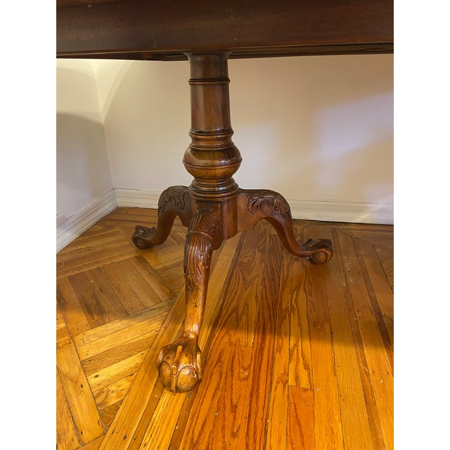 Brown 1980s Henredon Georgian Flame Mahogany Double Pedestal Dining Table For Sale - Image 8 of 14