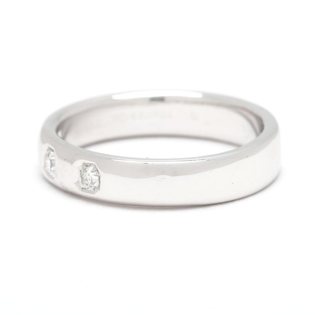 Modern Tiffany & Co .25ctw Diamond Band Ring, Platinum, Ring Size 6 For Sale - Image 3 of 8