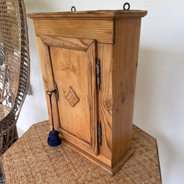 Rustic European 19th Century European Pine Hanging Cupboard For Sale - Image 3 of 12