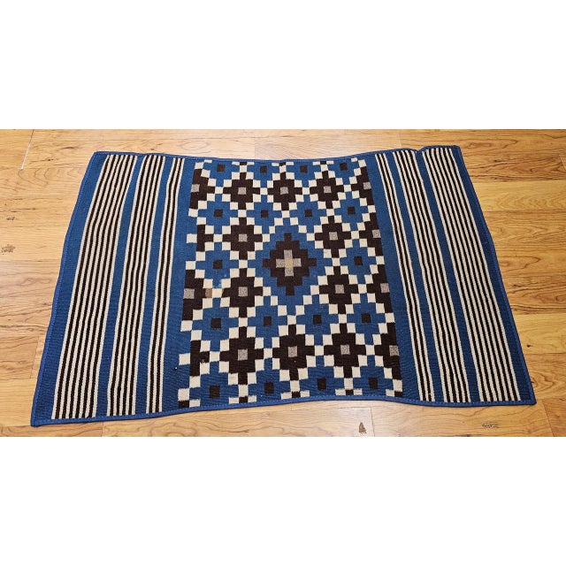 American Vintage Mexican Saltillo Serape Kilim Rug, Flat-Woven Wool Blanket, Royal Blue, 2x4 For Sale - Image 3 of 14