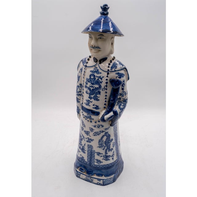 Pair of Vintage Chinese Blue & White Porcelain Chinese Emperor Figures For Sale - Image 4 of 18