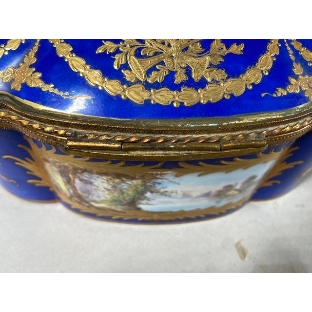 Rococo 19thC Sevres Rococo Blue Porcelain Gallant Box - 1 For Sale - Image 3 of 16
