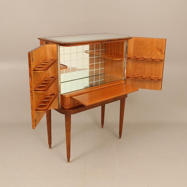 Mid-Century Swedish Grace Bar Cabinet from Forenade Mobler, 1940s For Sale - Image 6 of 12