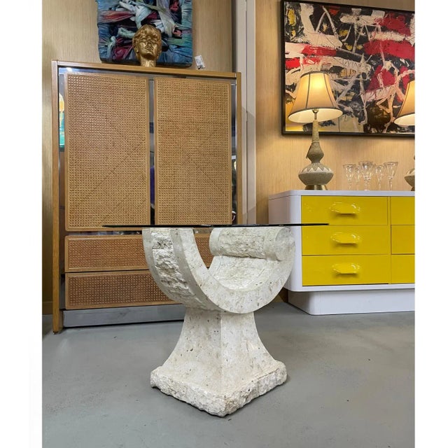 Alabaster Curved Tessellated Stone Base End Table With Glass For Sale - Image 8 of 11
