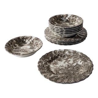 Vintage The Hunter Tableware Set in Porcelain from Myott, England, 1980s, Set of 11 For Sale