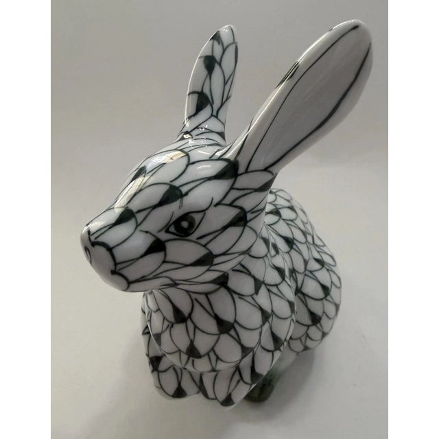 Mid-Century Modern Vintage Andrea by Sadek Porcelain Green White Hand Painted Bunny Rabbit Figurine For Sale - Image 3 of 6
