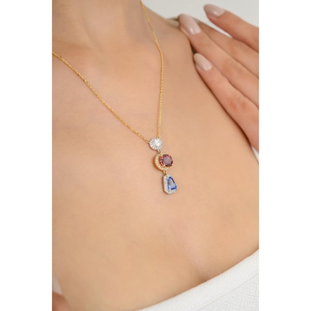 Art Deco Multi Sapphire & Diamond Charm 18k Gold Chain Pendant Necklace For Sale - Image 3 of 10