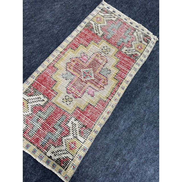 Early 21st Century Turkish Yastik Rug 1'5" x 3' For Sale - Image 5 of 5