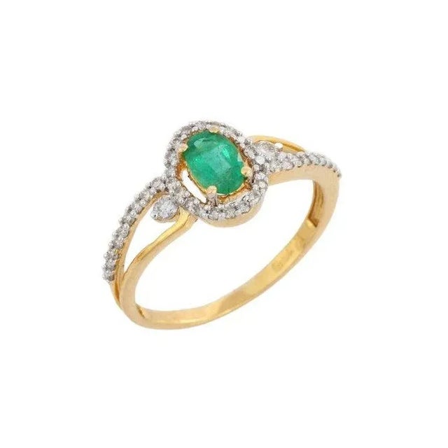 Genuine Emerald Diamond Women Engagement Ring in 18k Solid Yellow Gold Size 7 For Sale - Image 4 of 13