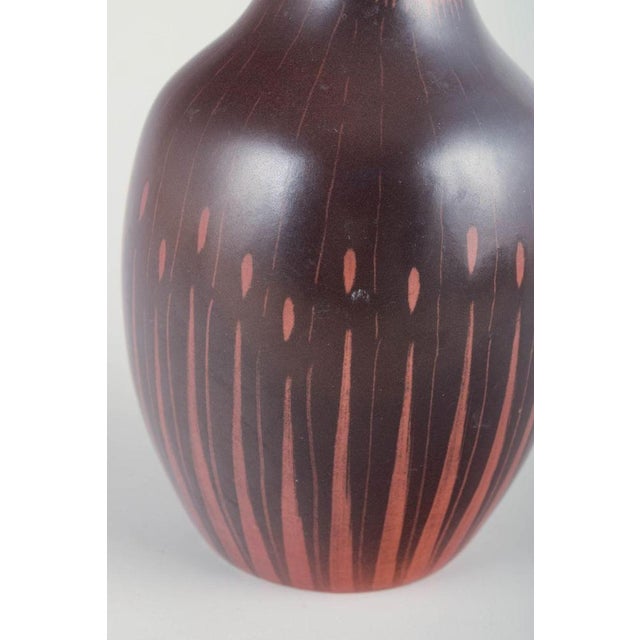20th Century Ceramic Vase in Reddish and Brown Tones by Colin Melbourne for Beswick For Sale - Image 3 of 5