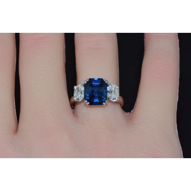 Art Deco Gia Certified Natural 5.11cts VVS F Diamond Royal Blue Sapphire 950 Platinum 3 Stone Ring, Size 6.75 For Sale - Image 3 of 12
